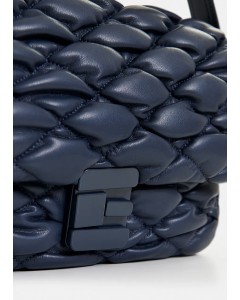 Essentiel | Generous puffy bag